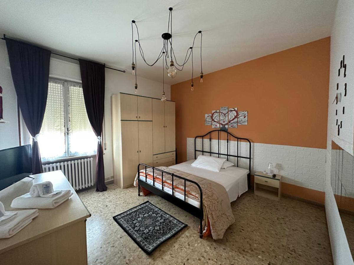 La Casa Di Jennifer Apartment Parma Luaran gambar